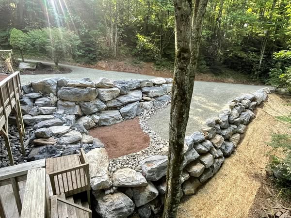 Stone retaining wall materials